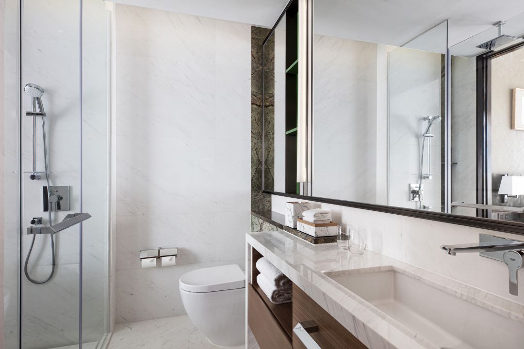 香港东涌世茂喜来登酒店外观图